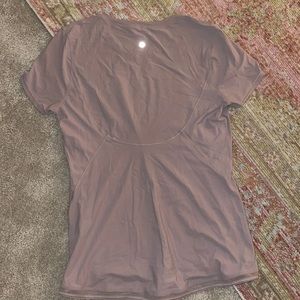 Lululemon top